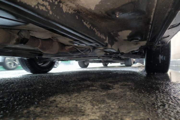 Used Toyota Corolla EX 2011 1.6L Automatic Classic Edition Chassis Front Right