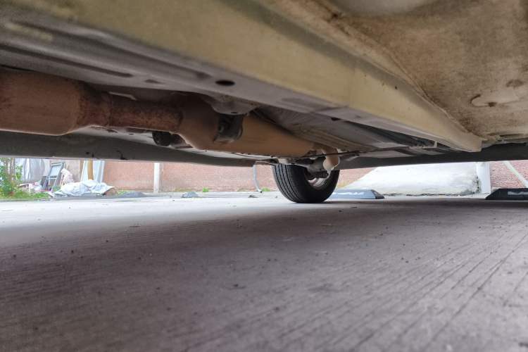 Used Toyota Corolla EX 2011 1.6L Manual Classic Edition Chassis Front Right