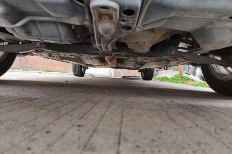 Used Toyota Corolla EX 2011 1.6L Manual Classic Edition Chassis Front