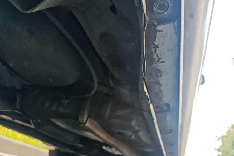 Used Toyota Corolla EX 2011 1.6L Manual Classic Edition Chassis Rear Right