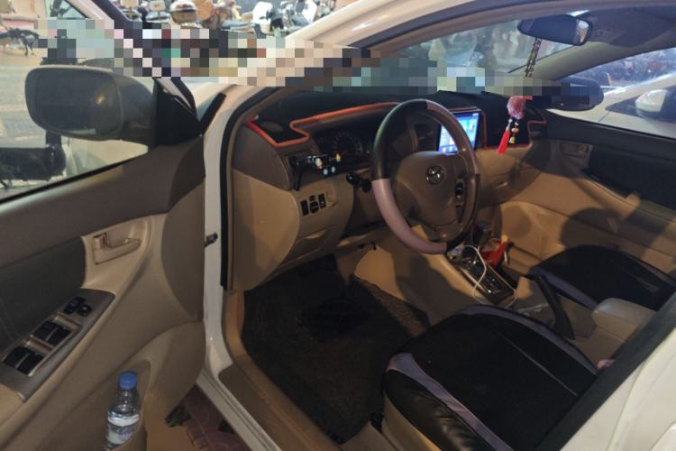 Used Toyota Corolla EX 2011 1.6L Automatic Luxury Edition Driver Seat