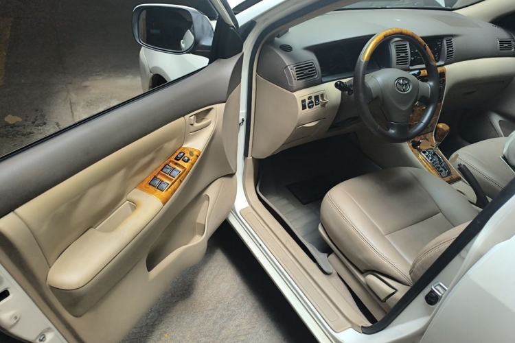 Used Toyota Corolla EX 2011 1.6L Automatic Classic Edition Driver Seat