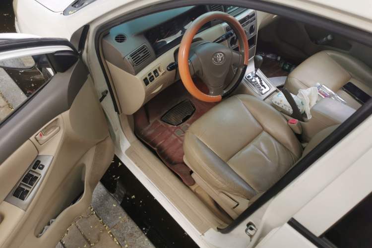 Used Toyota Corolla EX 2011 1.6L Automatic Luxury Edition Driver Seat
