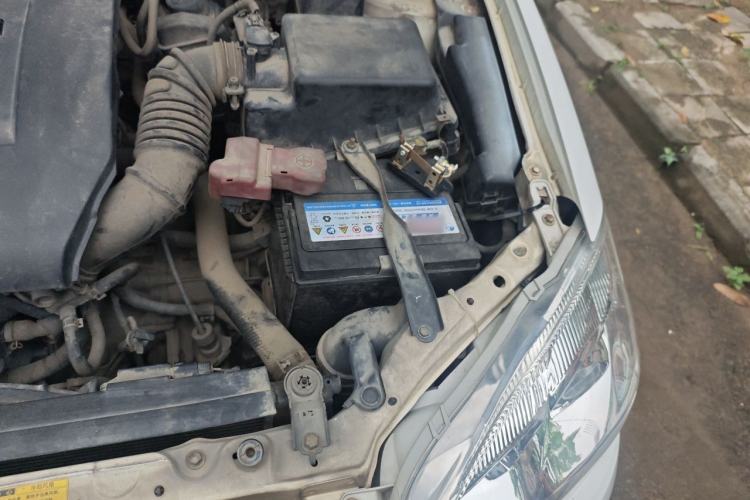 Used Toyota Corolla EX 2011 1.6L Automatic Classic Edition Engine Bay Left
