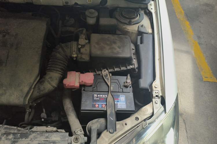Used Toyota Corolla EX 2011 1.6L Automatic Classic Edition Engine Bay Left