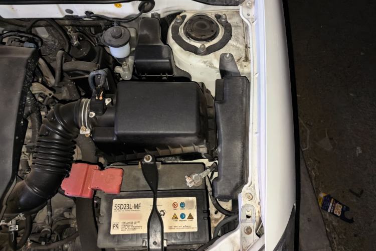 Used Toyota Corolla EX 2011 1.6L Automatic Luxury Edition Engine Bay Left