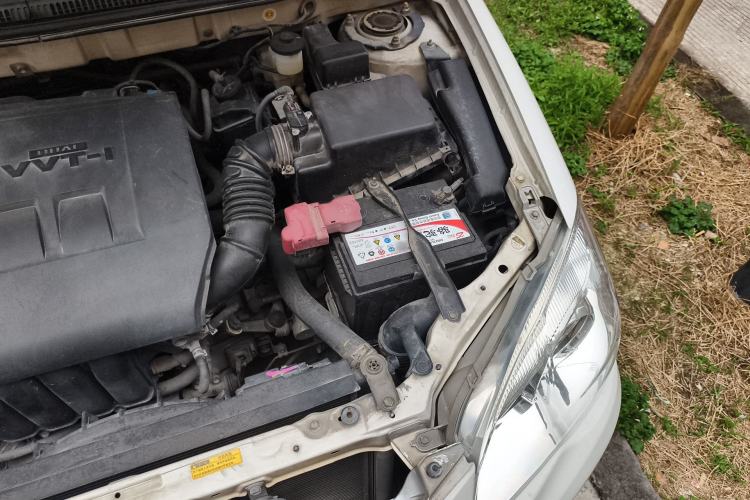 Used Toyota Corolla EX 2011 1.6L Manual Classic Edition Engine Bay Left