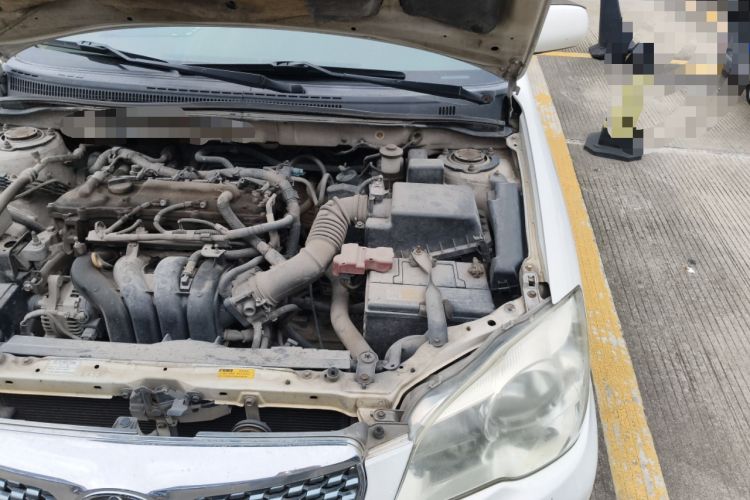 Used Toyota Corolla EX 2011 1.6L Automatic Classic Edition Engine Bay Left
