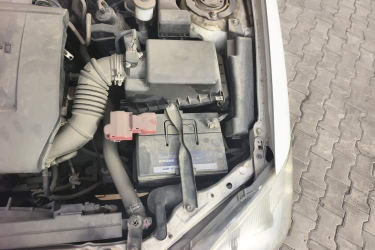 Used Toyota Corolla EX 2011 1.6L Automatic Luxury Edition Engine Bay Left
