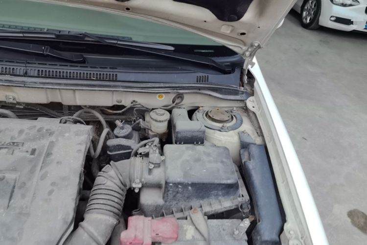 Used Toyota Corolla EX 2011 1.6L Automatic Classic Edition Engine Bay Left