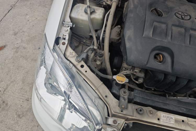 Used Toyota Corolla EX 2011 1.6L Automatic Classic Edition Engine Bay Right
