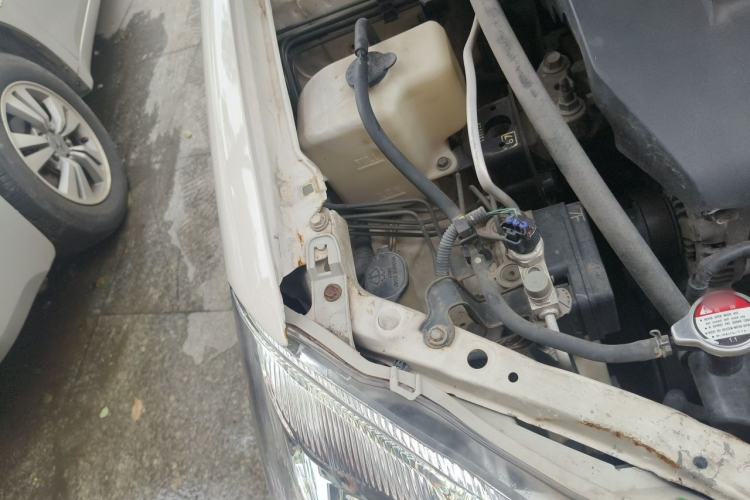 Used Toyota Corolla EX 2011 1.6L Automatic Classic Edition Engine Bay Right
