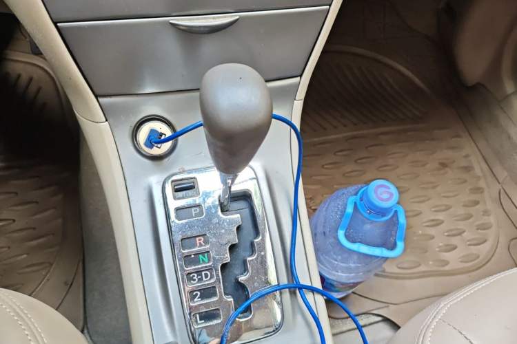 Used Toyota Corolla EX 2011 1.6L Automatic Classic Edition Gear Lever