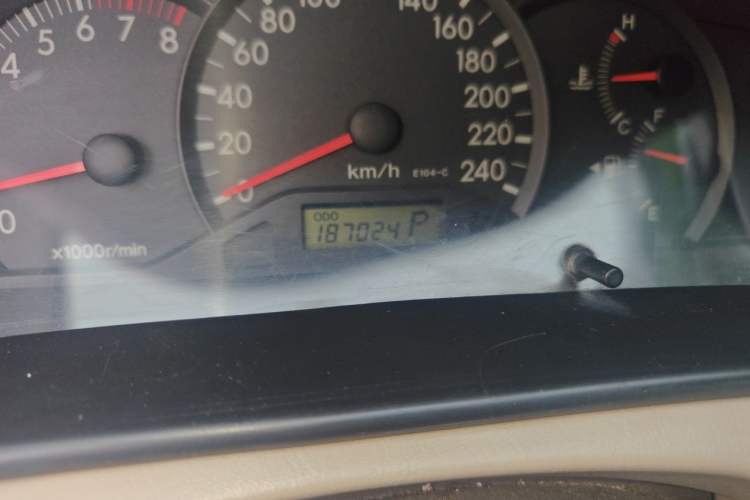 Used Toyota Corolla EX 2011 1.6L Automatic Classic Edition Odometer Close Up