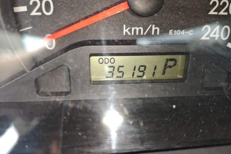 Used Toyota Corolla EX 2011 1.6L Automatic Classic Edition Odometer Close Up