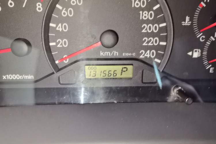 Used Toyota Corolla EX 2011 1.6L Automatic Classic Edition Odometer Close Up
