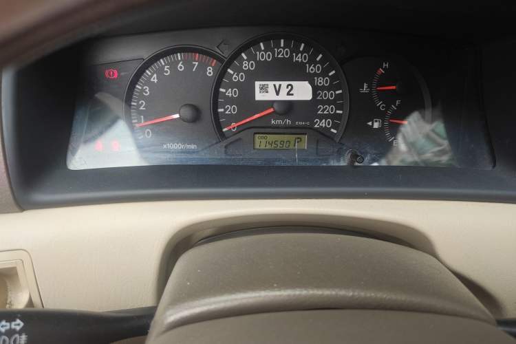Used Toyota Corolla EX 2011 1.6L Automatic Luxury Edition Odometer Close Up