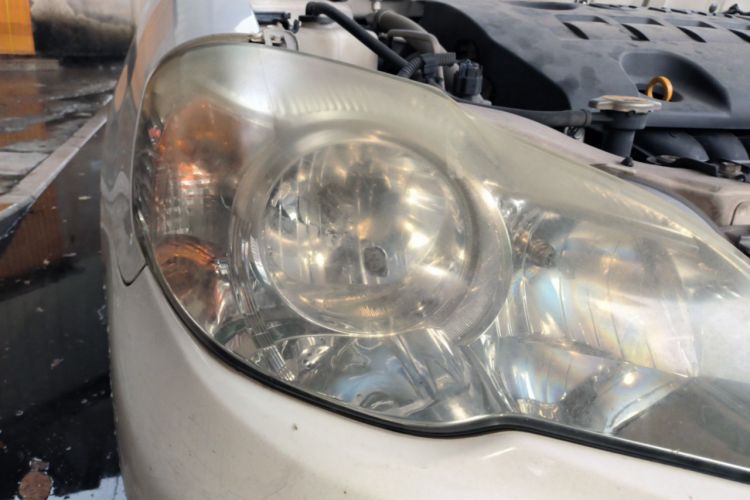 Used Toyota Corolla EX 2011 1.6L Automatic Classic Edition Right Front Headlight