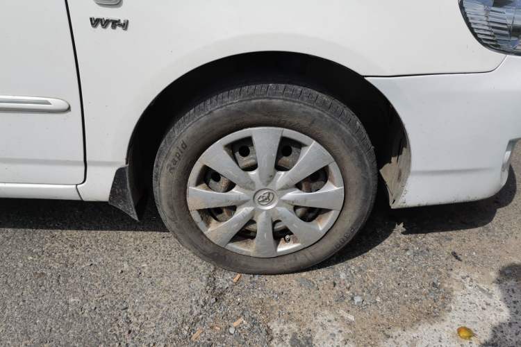 Used Toyota Corolla EX 2011 1.6L Automatic Classic Edition Right Front Wheel Hub