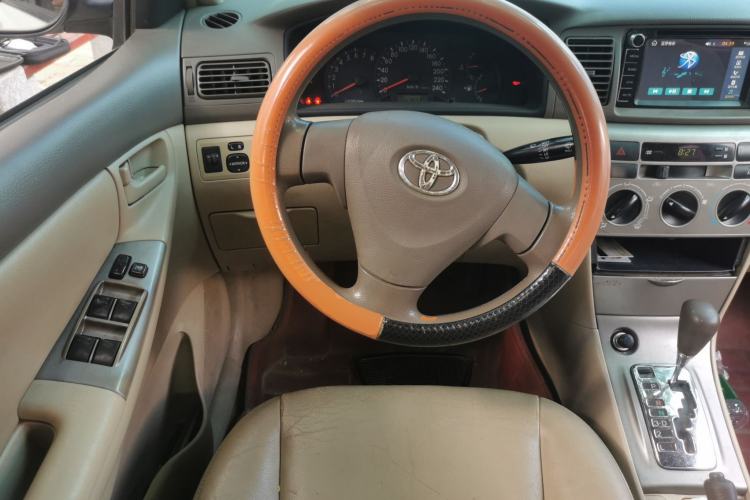 Used Toyota Corolla EX 2011 1.6L Automatic Luxury Edition Steering Wheel
