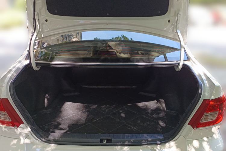 Used Toyota Corolla EX 2011 1.6L Automatic Classic Edition Trunk