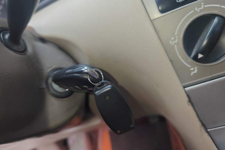 Used Toyota Corolla EX 2011 1.6L Automatic Classic Edition Vehicle Key