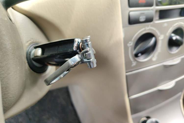 Used Toyota Corolla EX 2011 1.6L Manual Classic Edition Vehicle Key