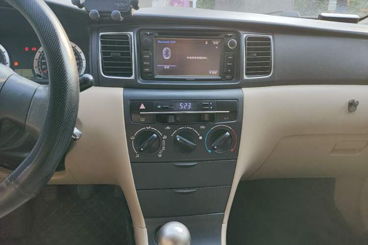 Used Toyota Corolla EX 2013 1.6L Manual Value Edition Audio And AC Panel