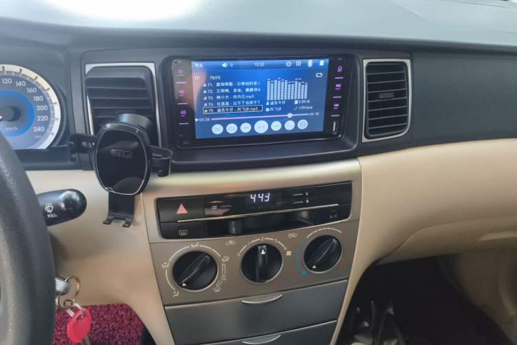 Used Toyota Corolla EX 2013 1.6L Automatic Excellence Edition Audio And AC Panel