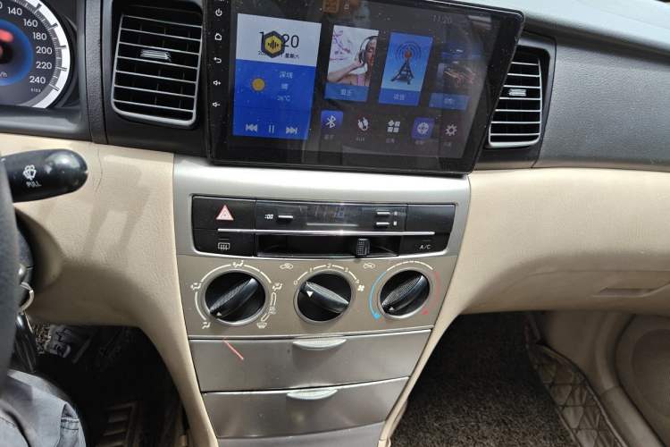 Used Toyota Corolla EX 2013 1.6L Manual Excellence Edition Audio And AC Panel