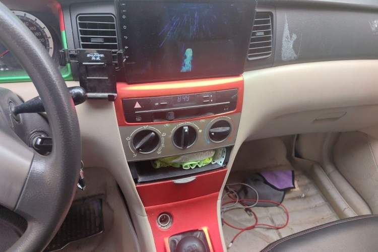 Used Toyota Corolla EX 2013 1.6L Manual Luxury Edition Audio And AC Panel