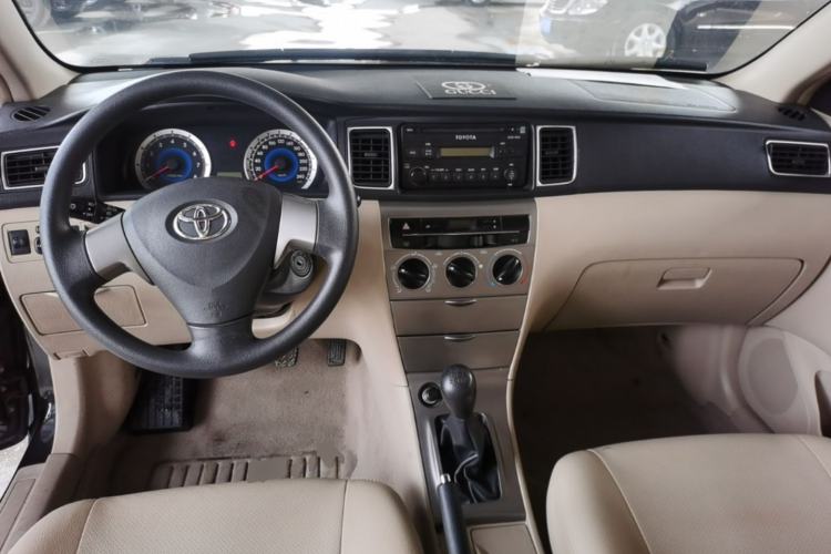 Used Toyota Corolla EX 2013 1.6L Manual Excellence Edition Center Console
