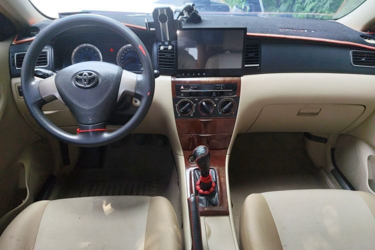 Used Toyota Corolla EX 2013 1.6L Manual Value Edition Center Console