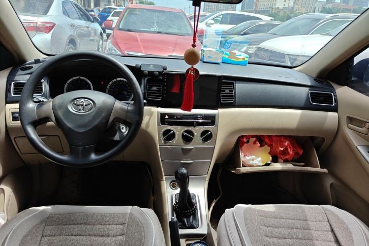 Used Toyota Corolla EX 2013 1.6L Manual Excellence Edition Center Console