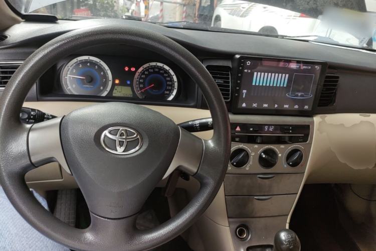 Used Toyota Corolla EX 2013 1.6L Manual Excellence Edition Center Console