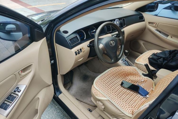 Used Toyota Corolla EX 2013 1.6L Automatic Luxury Edition Driver Seat