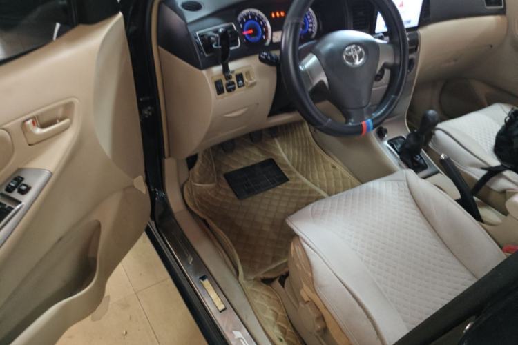 Used Toyota Corolla EX 2013 1.6L Manual Excellence Edition Driver Seat
