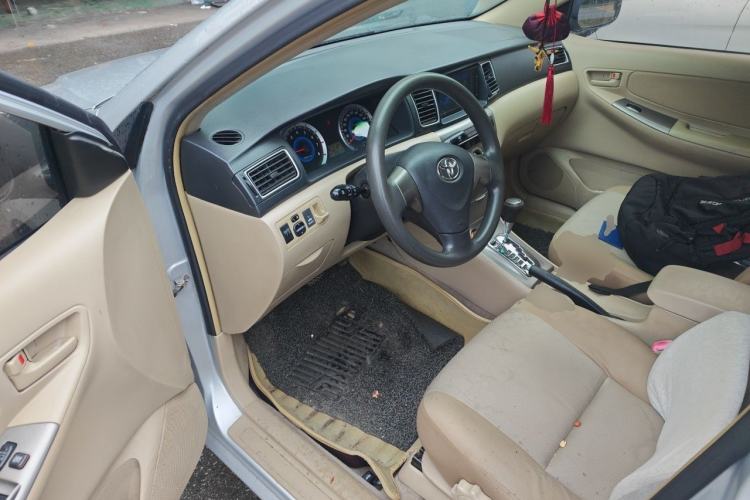 Used Toyota Corolla EX 2013 1.6L Automatic Excellence Edition Driver Seat