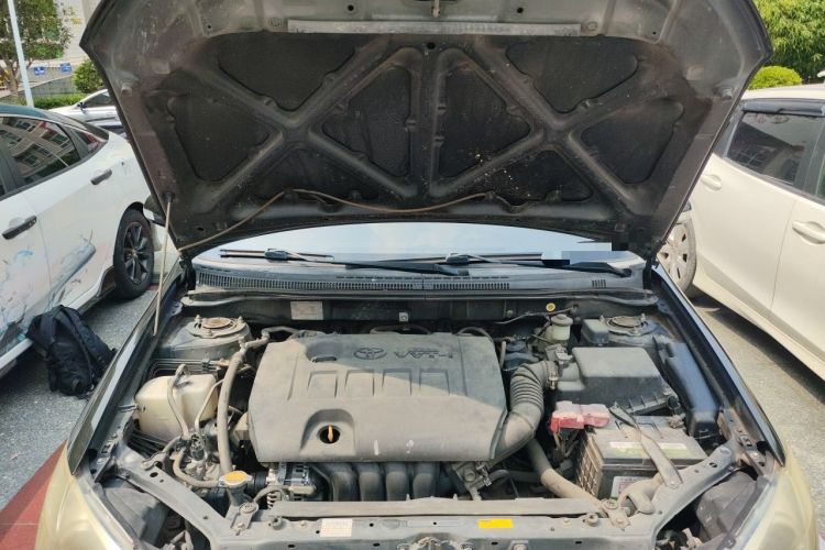 Used Toyota Corolla EX 2013 1.6L Automatic Luxury Edition Engine Bay
