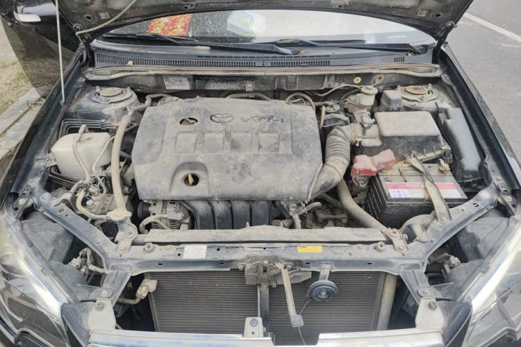 Used Toyota Corolla EX 2013 1.6L Manual Excellence Edition Engine Bay