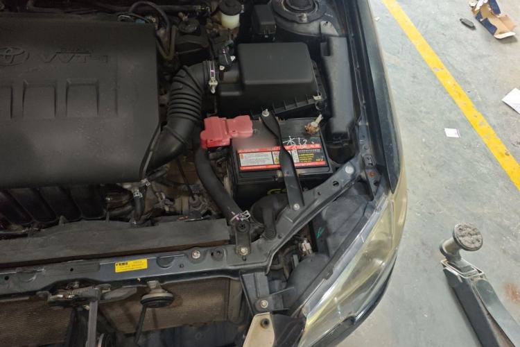 Used Toyota Corolla EX 2013 1.6L Automatic Excellence Edition Engine Bay Left