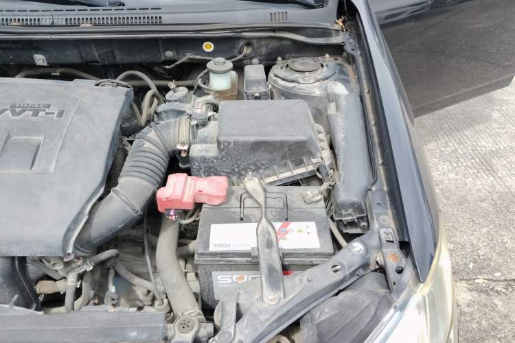 Used Toyota Corolla EX 2013 1.6L Automatic Luxury Edition Engine Bay Left