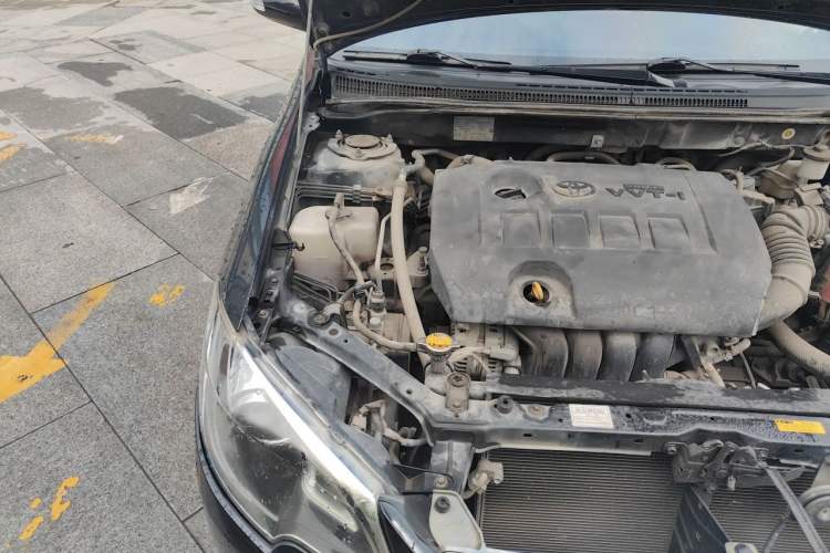 Used Toyota Corolla EX 2013 1.6L Automatic Luxury Edition Engine Bay Right