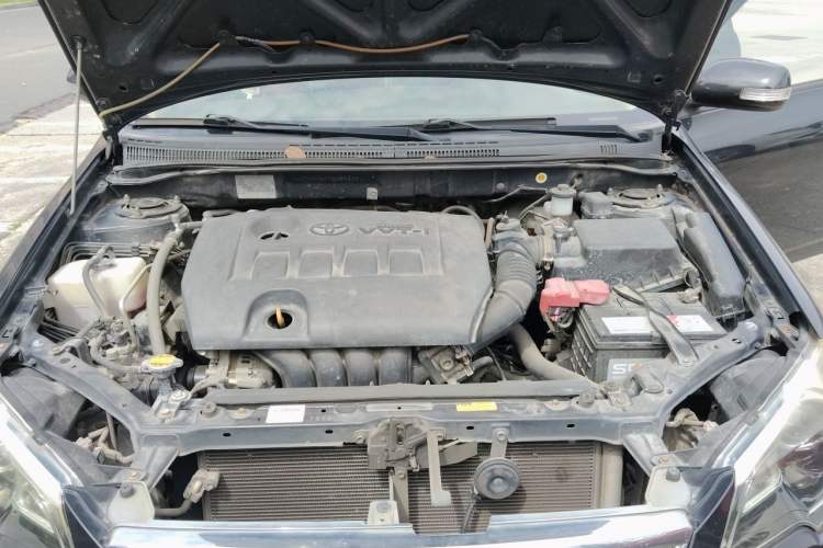 Used Toyota Corolla EX 2013 1.6L Automatic Luxury Edition Engine Bay