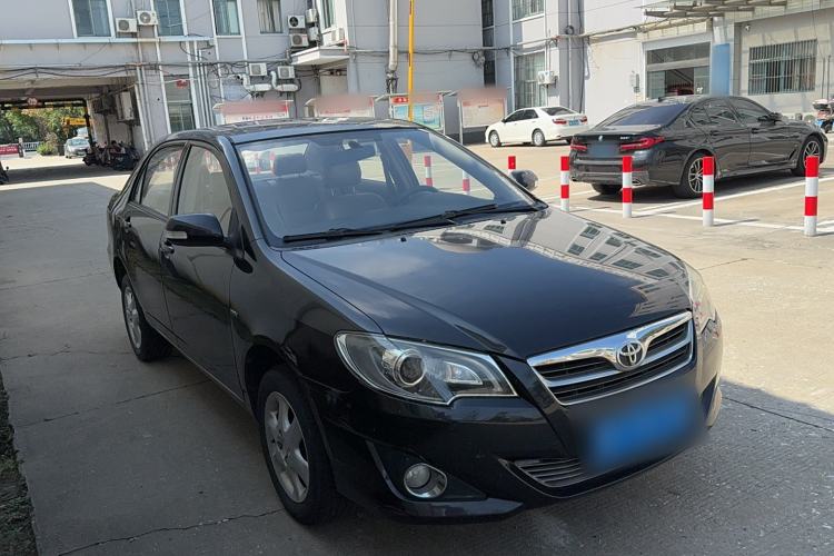 Used Toyota Corolla EX 2013 1.6L Manual Luxury Edition Exterior 2