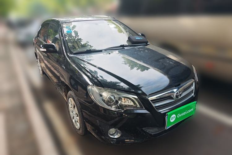 Used Toyota Corolla EX 2013 1.6L Manual Excellence Edition Exterior 2