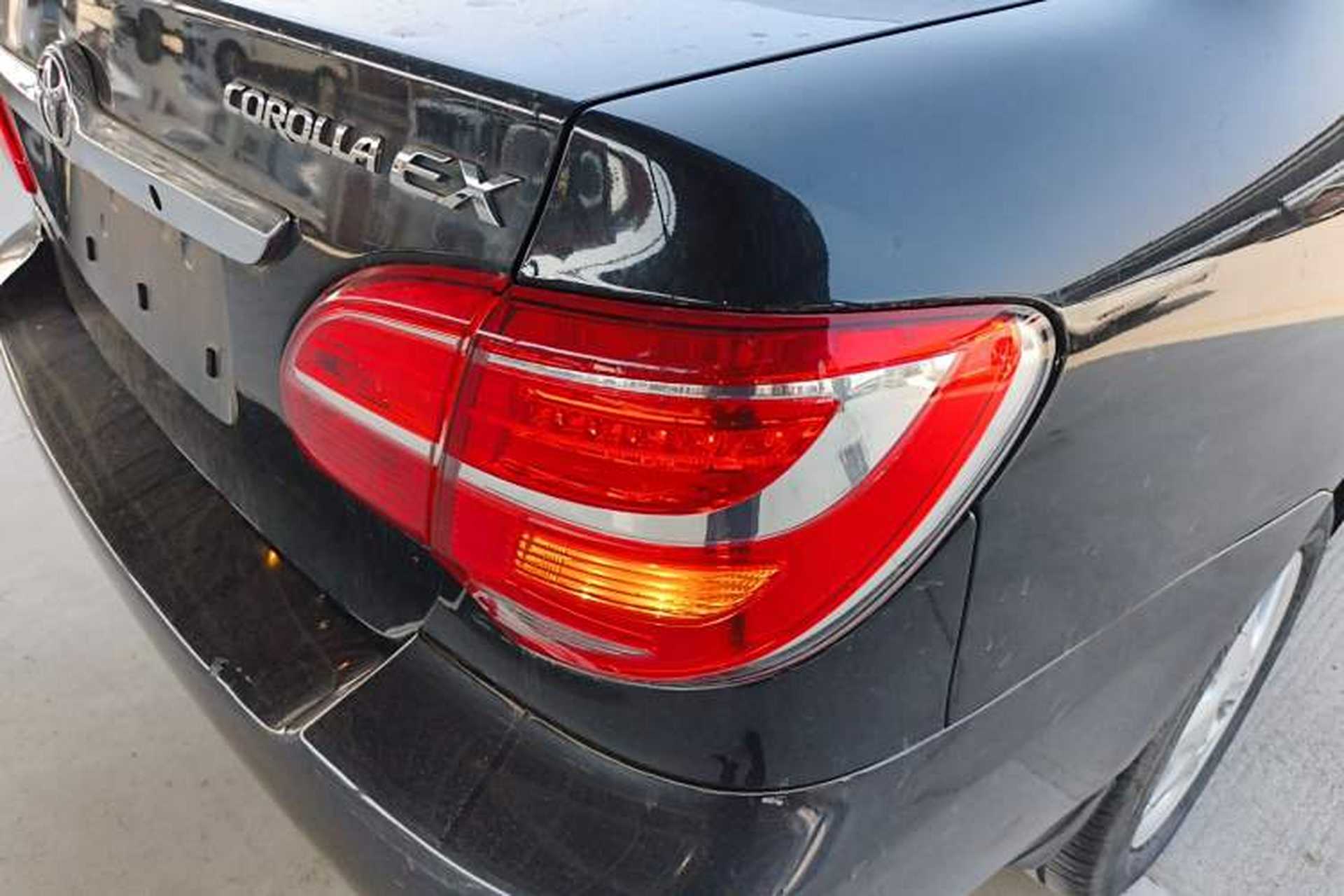 Used Toyota Corolla EX 2013 1.6L Manual Excellence Edition Exterior 3