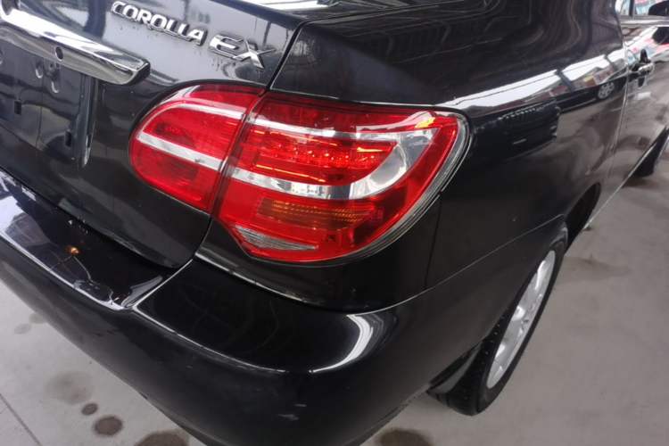 Used Toyota Corolla EX 2013 1.6L Manual Excellence Edition Exterior 3