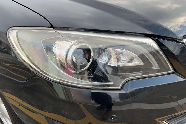 Used Toyota Corolla EX 2013 1.6L Automatic Excellence Edition Exterior 5