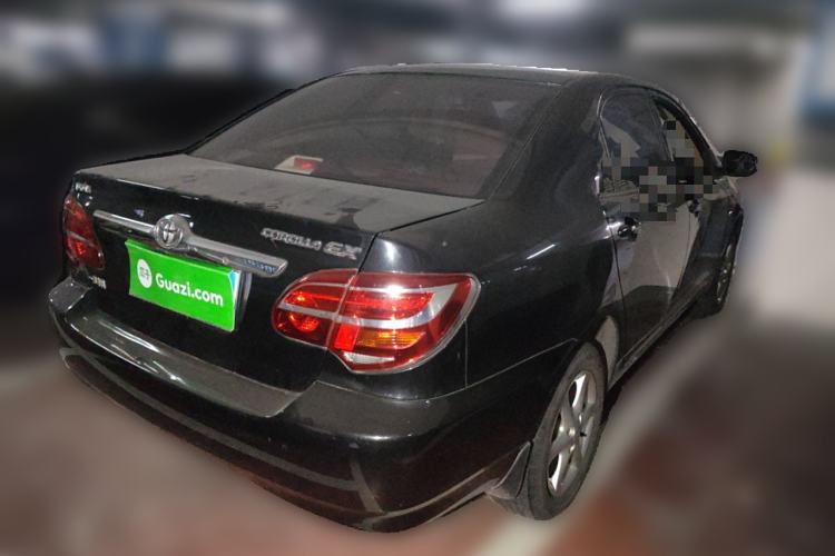 Used Toyota Corolla EX 2013 1.6L Manual Luxury Edition Exterior 5